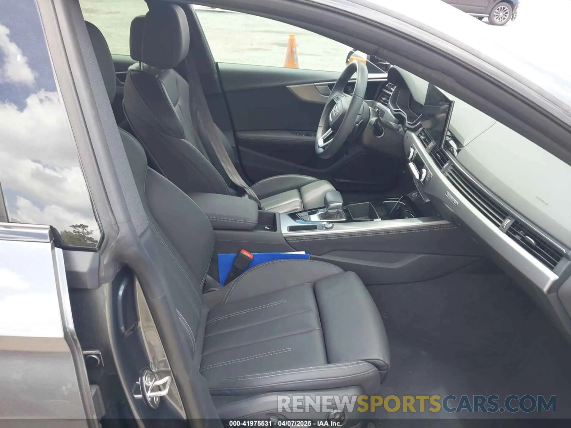 5 Photograph of a damaged car WAUFACF56RA045010 AUDI A5 SPORTBACK 2024