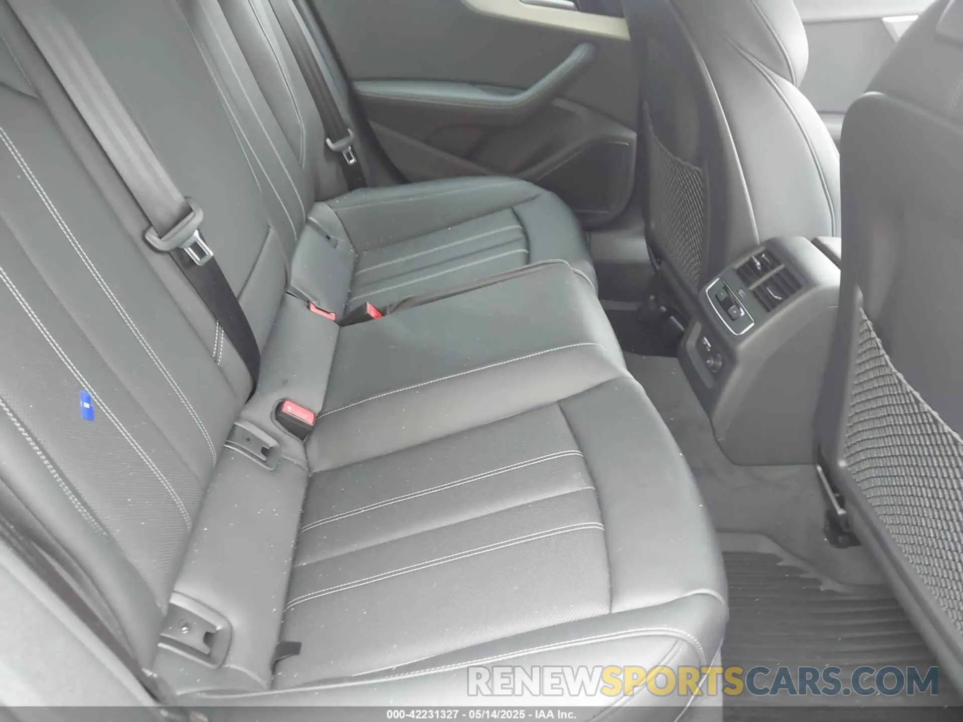 8 Photograph of a damaged car WAUFACF57RA118997 AUDI A5 SPORTBACK 2024