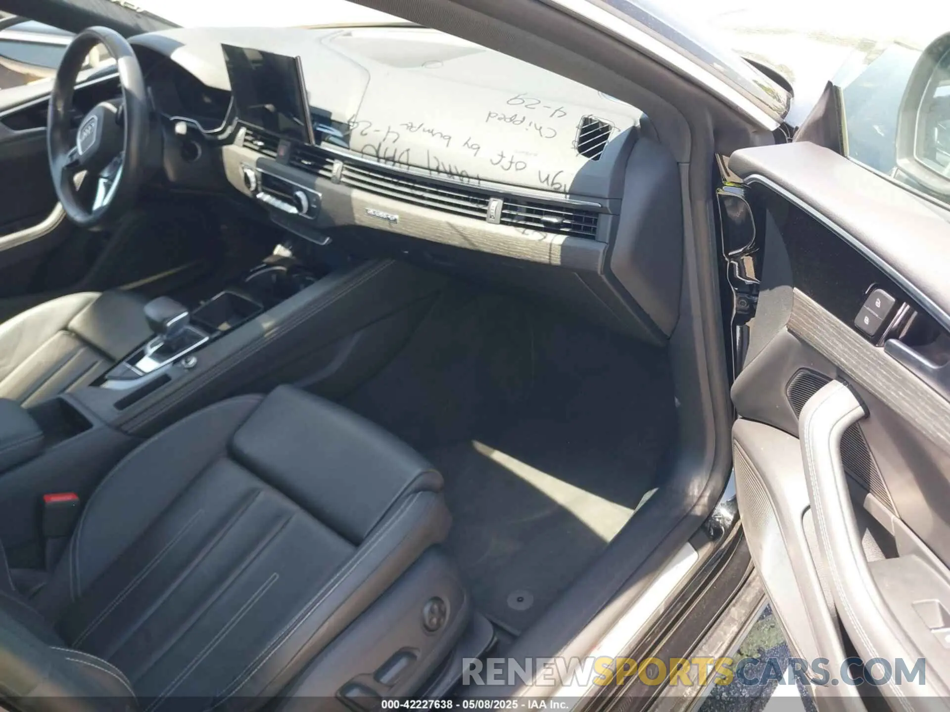 5 Photograph of a damaged car WAUFACF5XRA011152 AUDI A5 SPORTBACK 2024