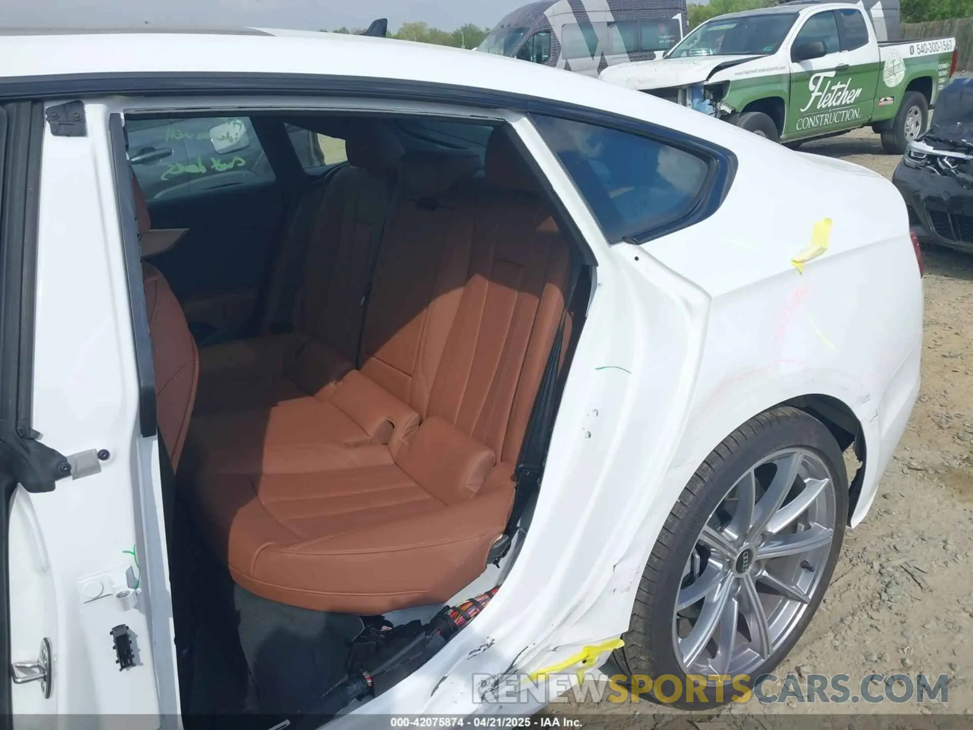 6 Photograph of a damaged car WAUDACF54SA004307 AUDI A5 SPORTBACK 2025
