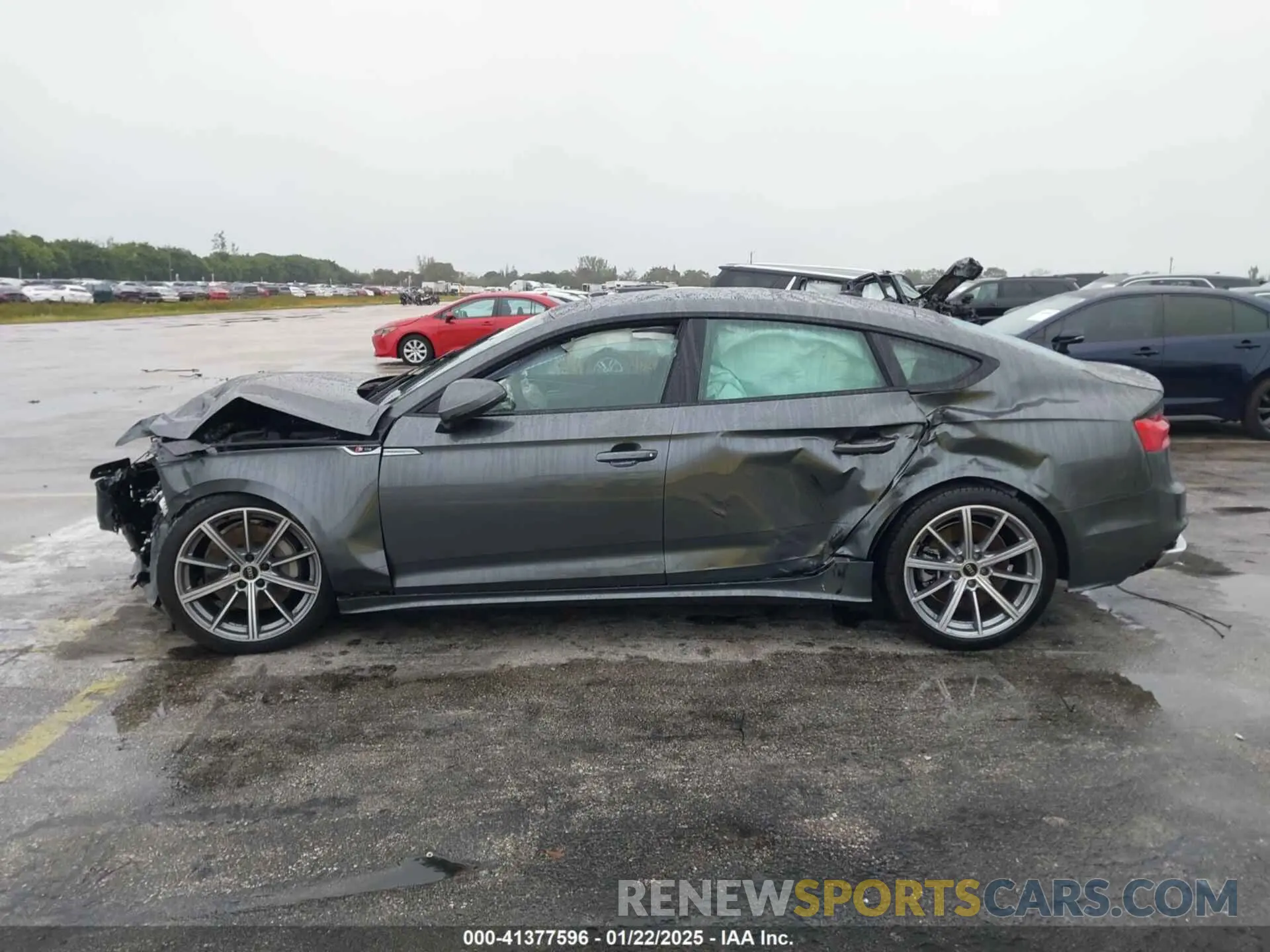 13 Photograph of a damaged car WAUDACF57SA007590 AUDI A5 SPORTBACK 2025