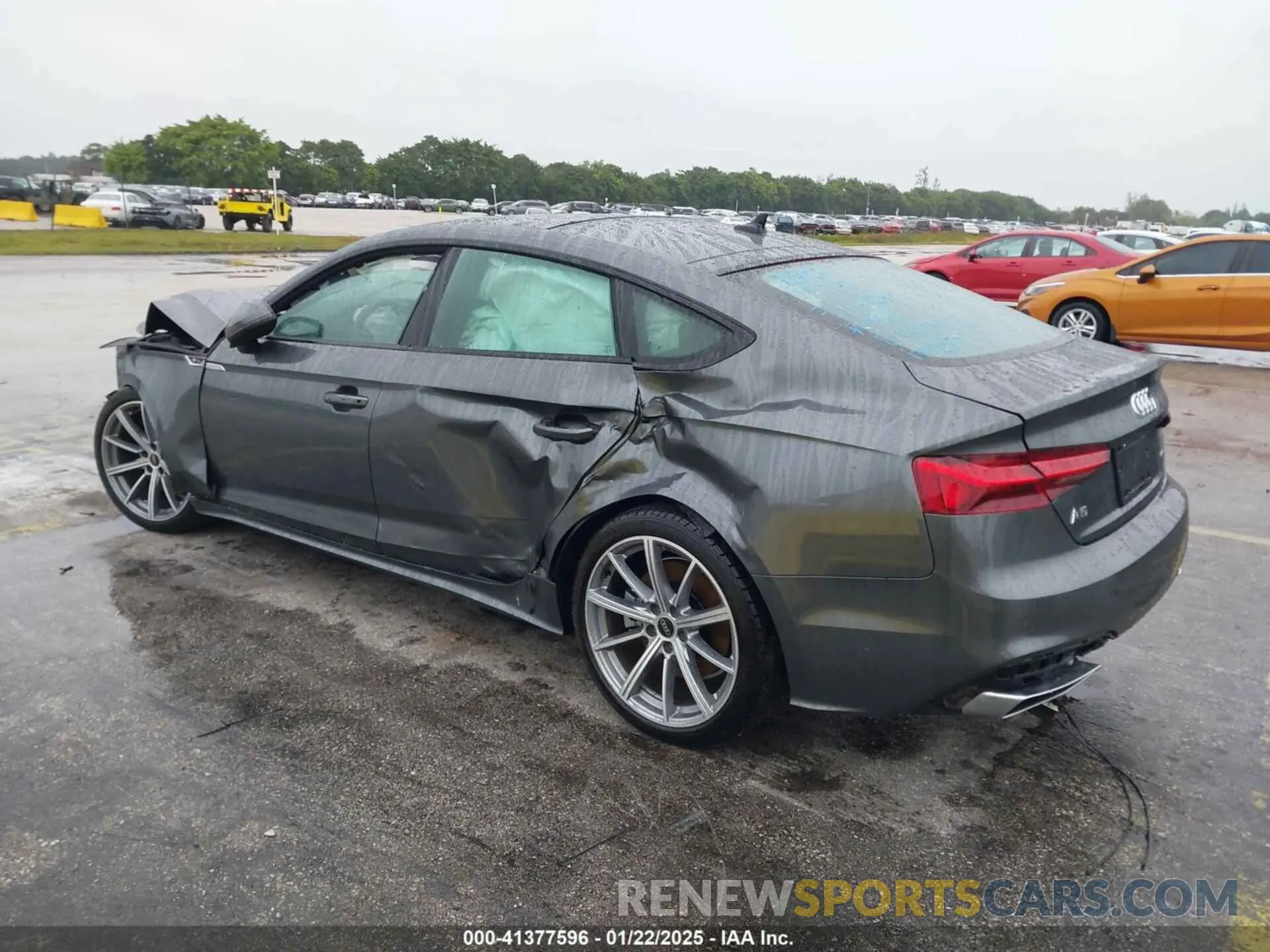 3 Photograph of a damaged car WAUDACF57SA007590 AUDI A5 SPORTBACK 2025