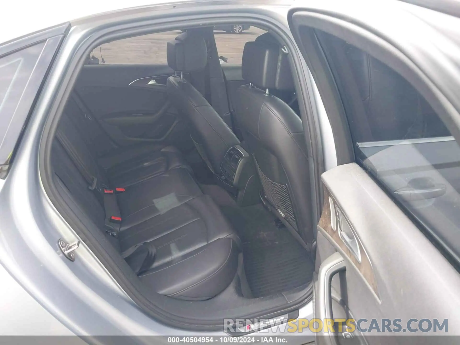 8 Photograph of a damaged car WAUF8AFC9HN077665 AUDI A6 2017
