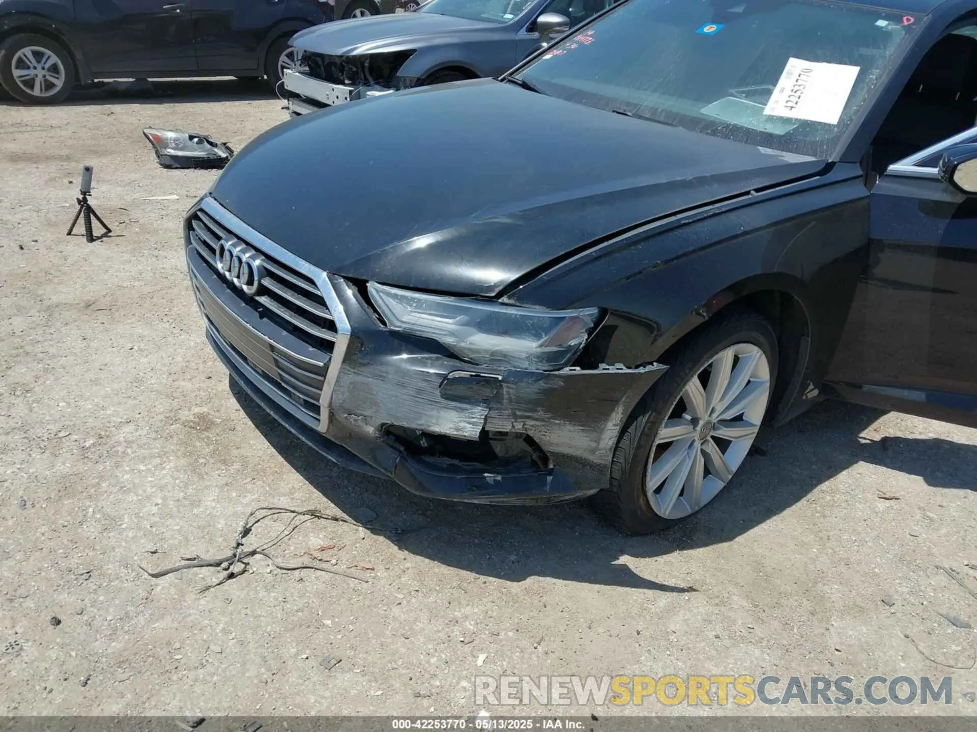 6 Photograph of a damaged car WAUD8AF21KN124807 AUDI A6 2019