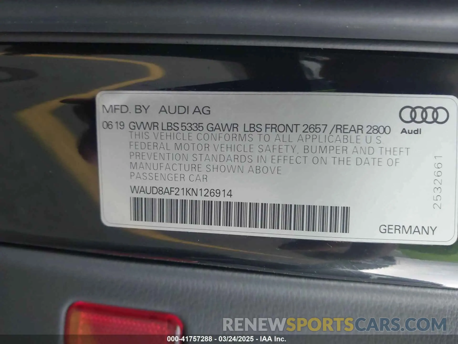 9 Photograph of a damaged car WAUD8AF21KN126914 AUDI A6 2019