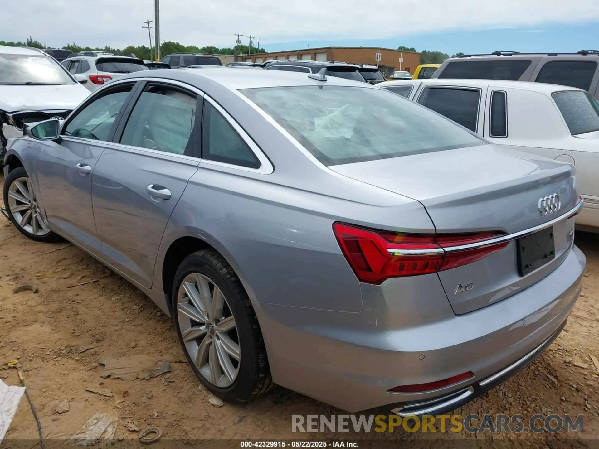 3 Photograph of a damaged car WAUD8AF25KN127502 AUDI A6 2019