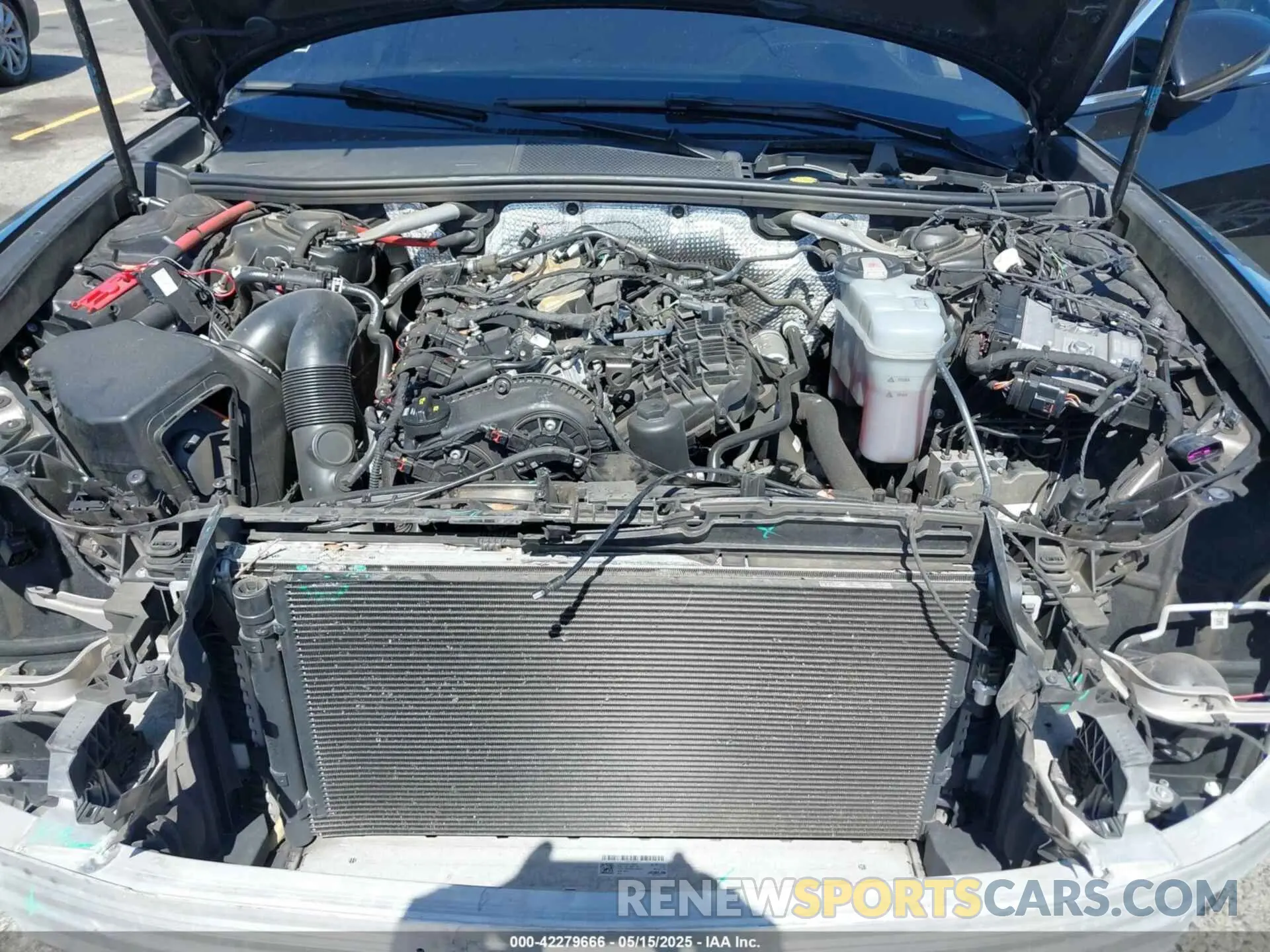 10 Photograph of a damaged car WAUD8AF2XKN121064 AUDI A6 2019