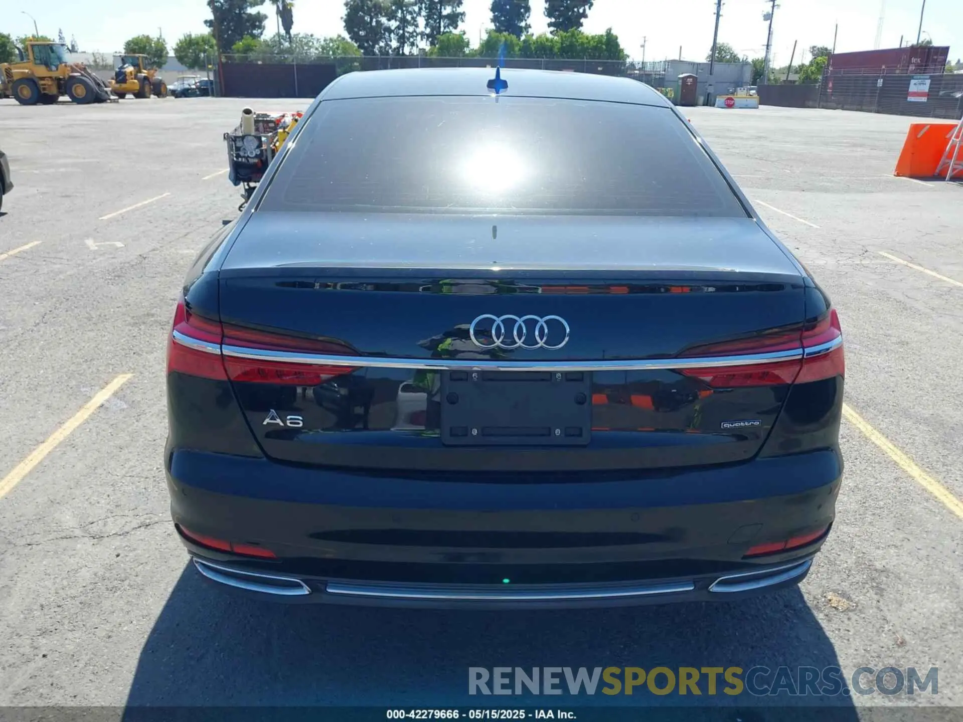 16 Photograph of a damaged car WAUD8AF2XKN121064 AUDI A6 2019