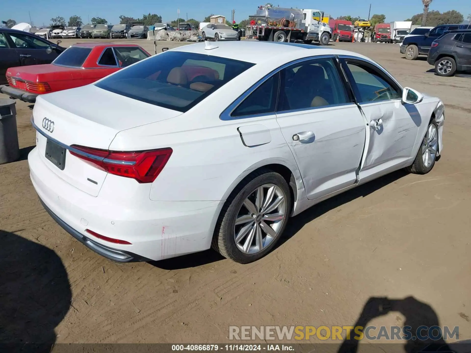 4 Photograph of a damaged car WAUD8AF2XKN121405 AUDI A6 2019