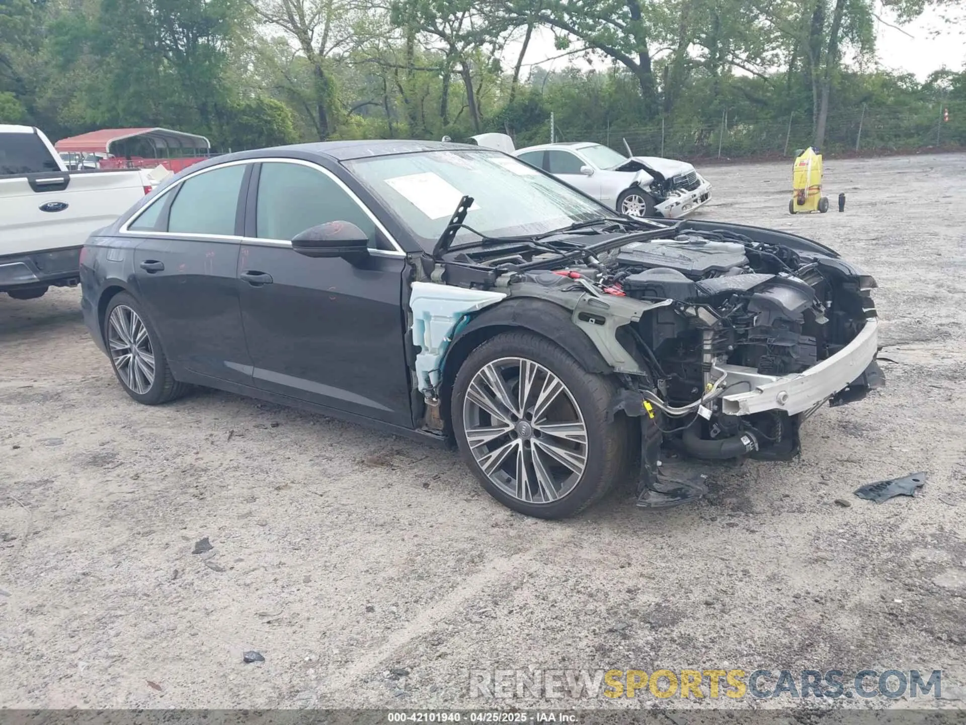 1 Photograph of a damaged car WAUD8AF2XKN121887 AUDI A6 2019