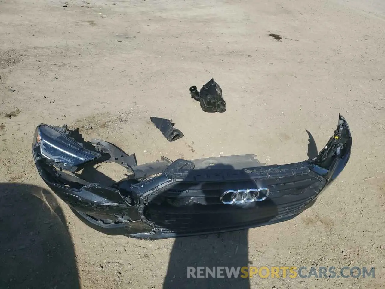 12 Photograph of a damaged car WAUE8AF20KN125970 AUDI A6 2019