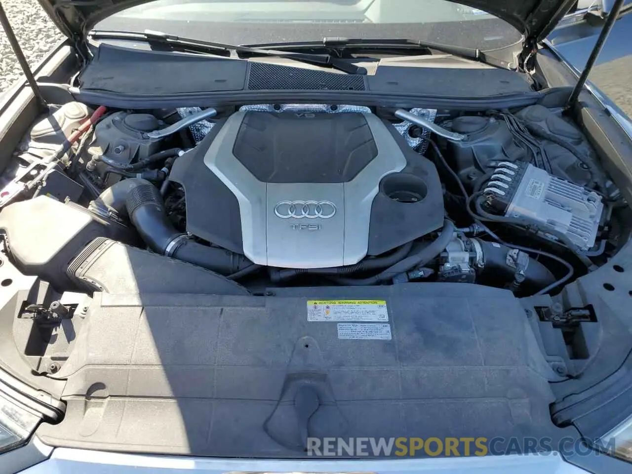12 Photograph of a damaged car WAUK2AF21KN105022 AUDI A6 2019