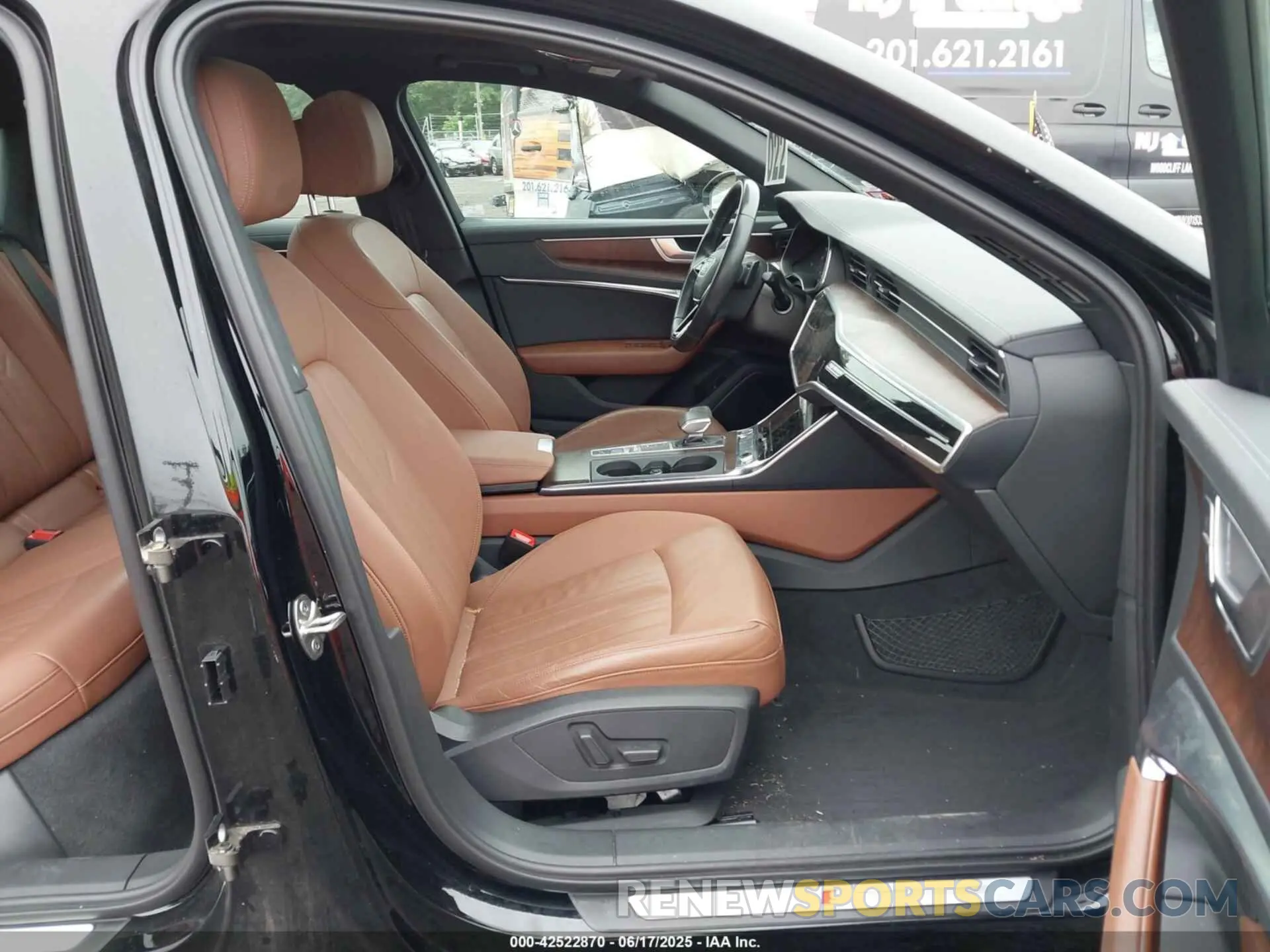 5 Photograph of a damaged car WAUK2AF22KN111721 AUDI A6 2019