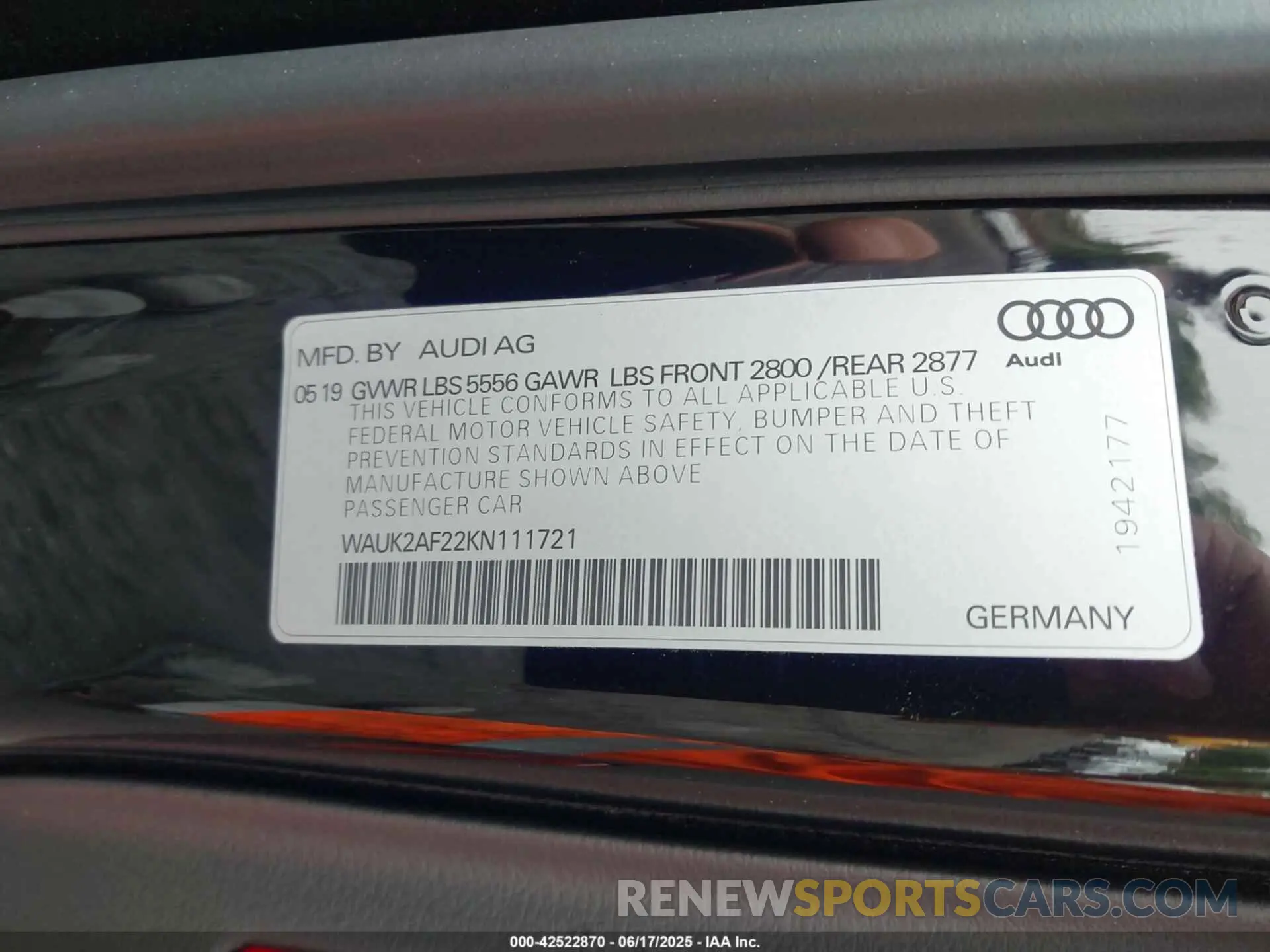 9 Photograph of a damaged car WAUK2AF22KN111721 AUDI A6 2019