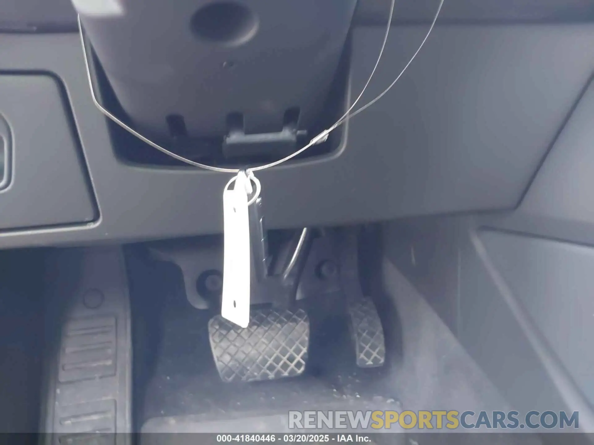 11 Photograph of a damaged car WAUK2AF28KN054828 AUDI A6 2019