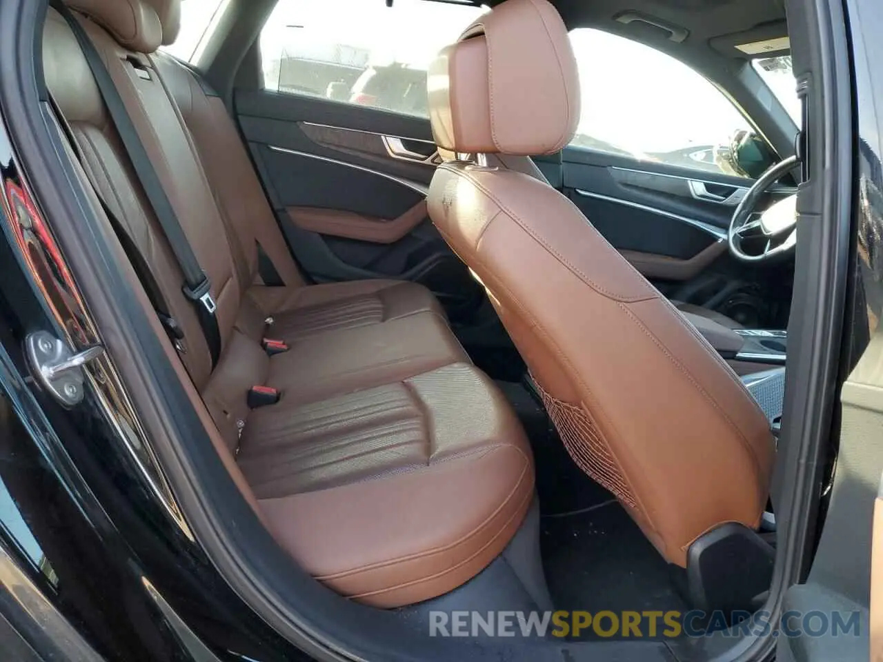 10 Photograph of a damaged car WAUL2AF20KN069540 AUDI A6 2019
