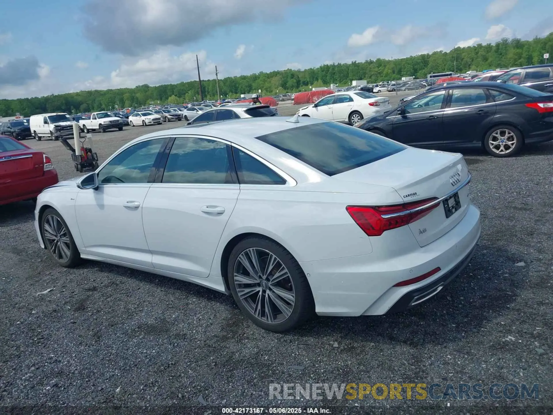 14 Photograph of a damaged car WAUL2AF21KN026776 AUDI A6 2019