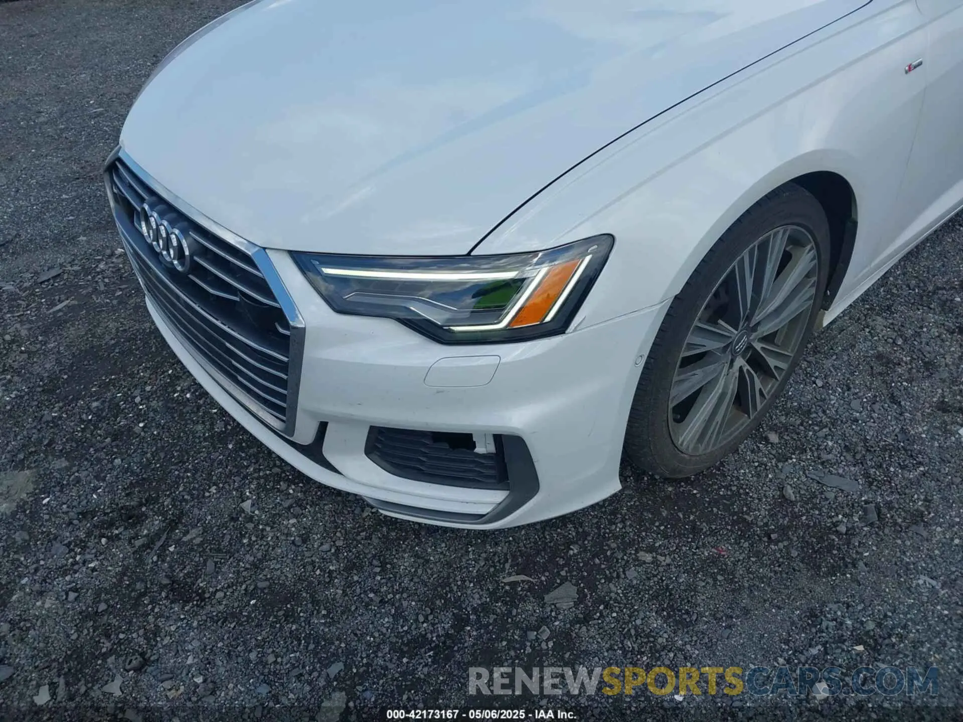 6 Photograph of a damaged car WAUL2AF21KN026776 AUDI A6 2019