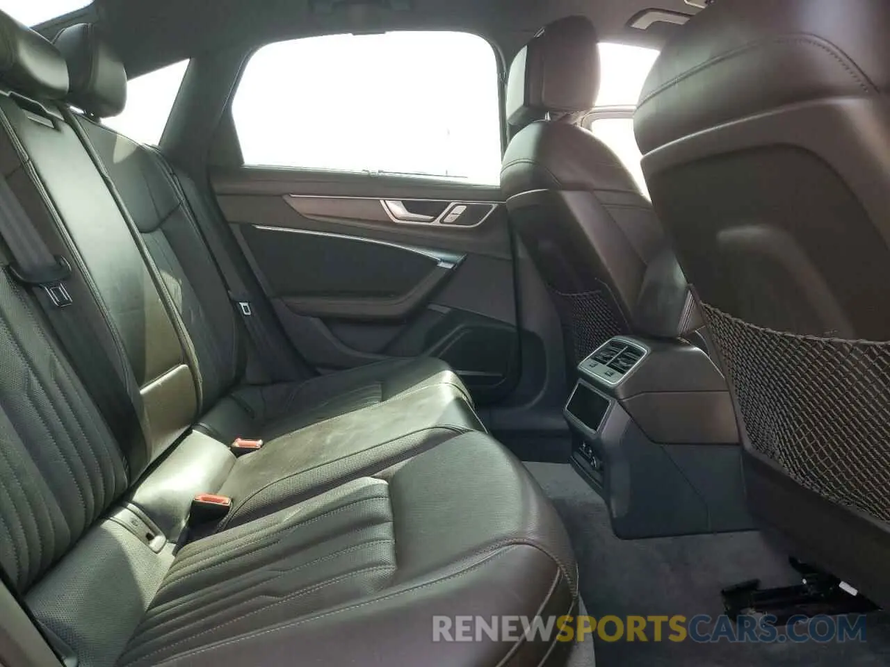 10 Photograph of a damaged car WAUL2AF21KN090414 AUDI A6 2019