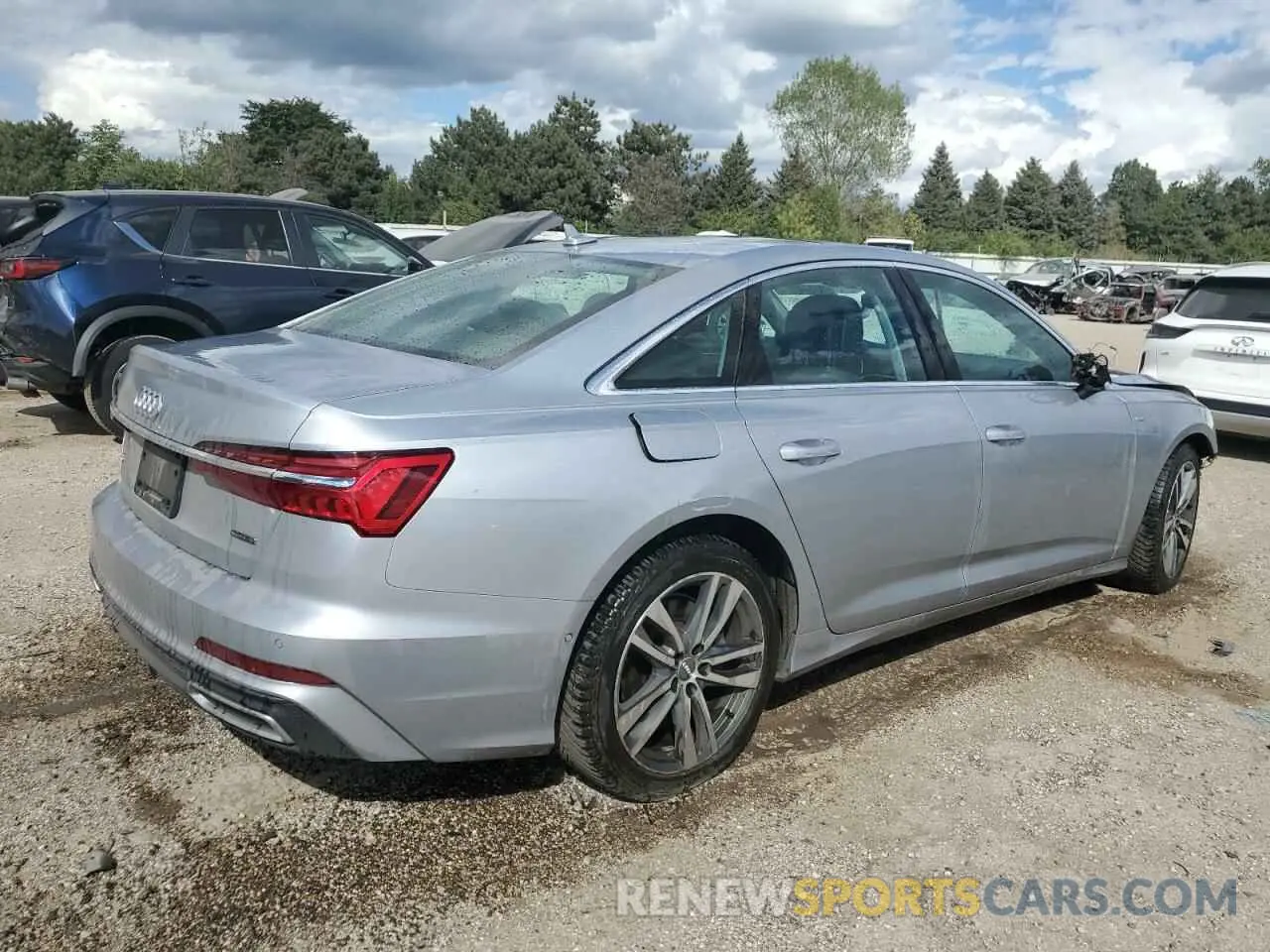 3 Photograph of a damaged car WAUL2AF21KN092647 AUDI A6 2019