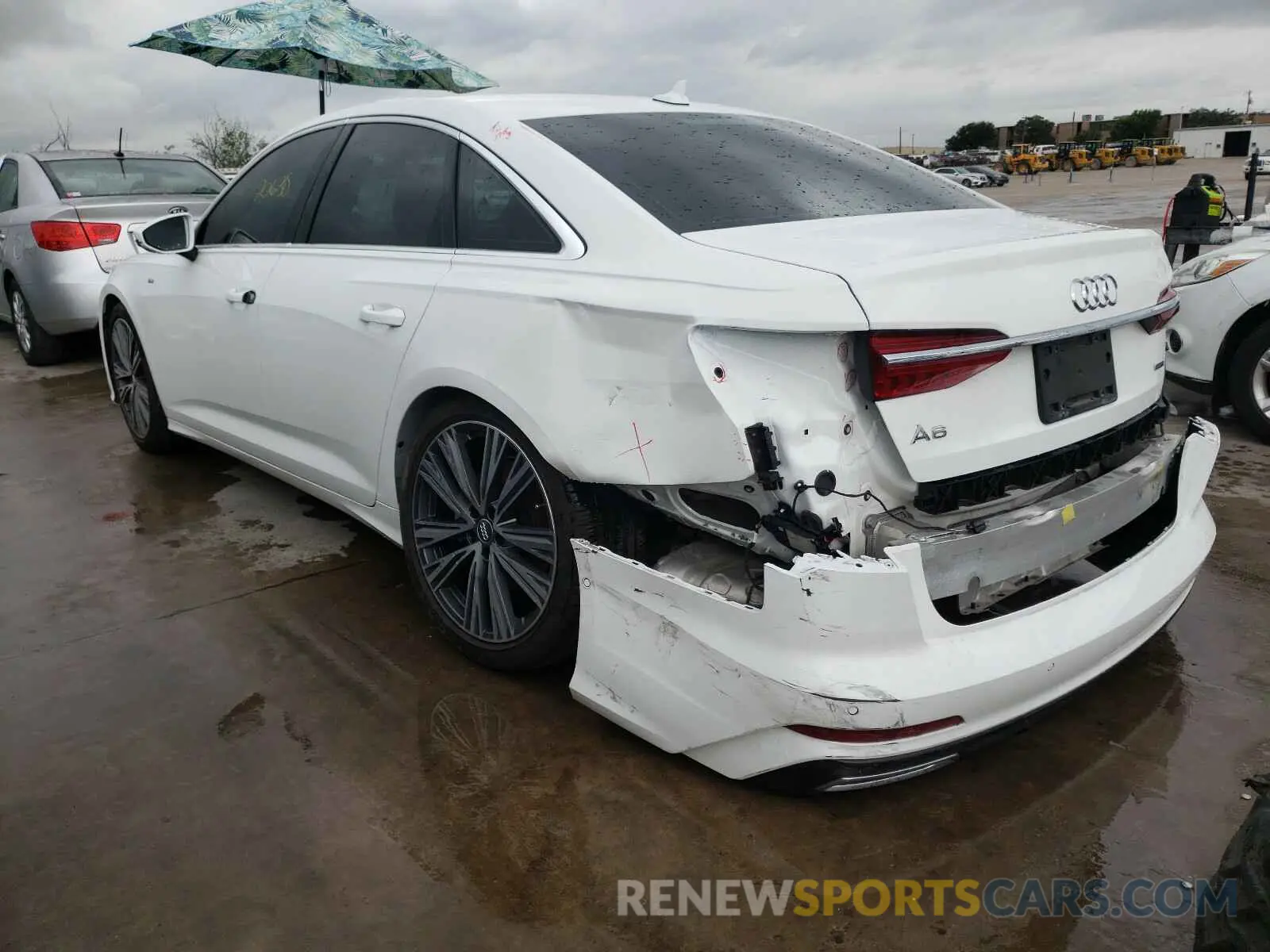 3 Photograph of a damaged car WAUL2AF22KN083679 AUDI A6 2019