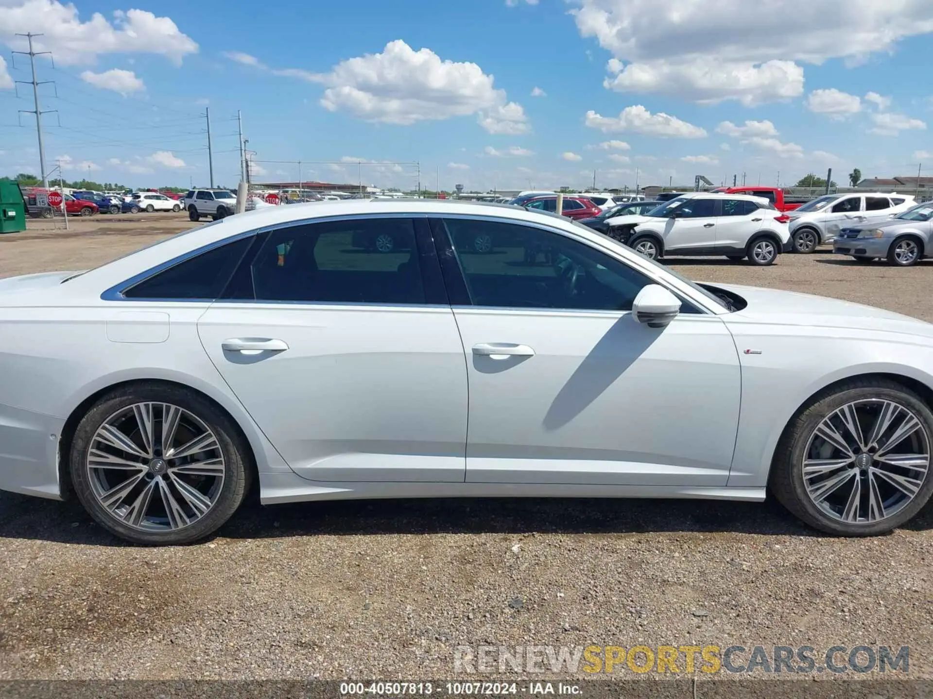 14 Photograph of a damaged car WAUL2AF22KN108998 AUDI A6 2019