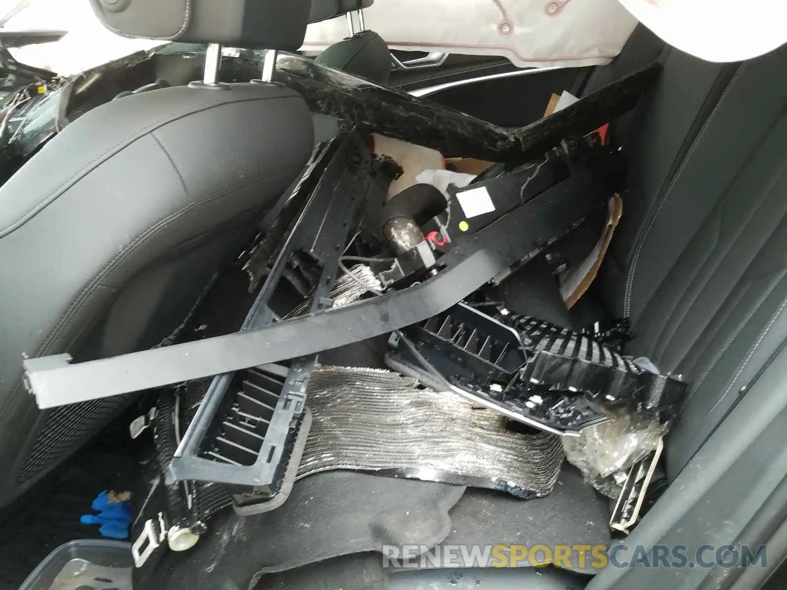 6 Photograph of a damaged car WAUL2AF23KN091015 AUDI A6 2019