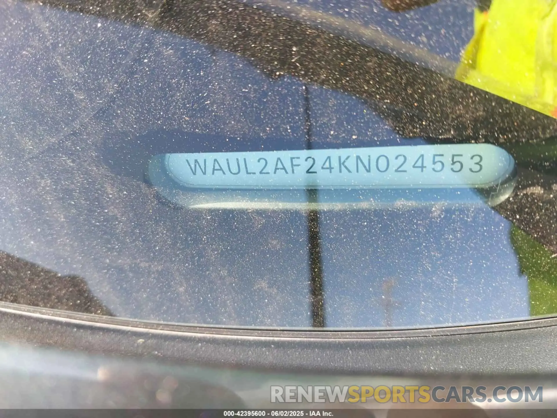 9 Photograph of a damaged car WAUL2AF24KN024553 AUDI A6 2019