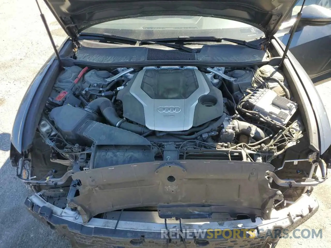 11 Photograph of a damaged car WAUL2AF24KN024570 AUDI A6 2019