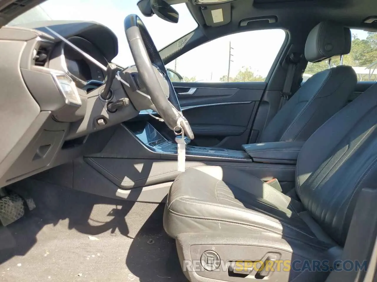 7 Photograph of a damaged car WAUL2AF24KN024570 AUDI A6 2019