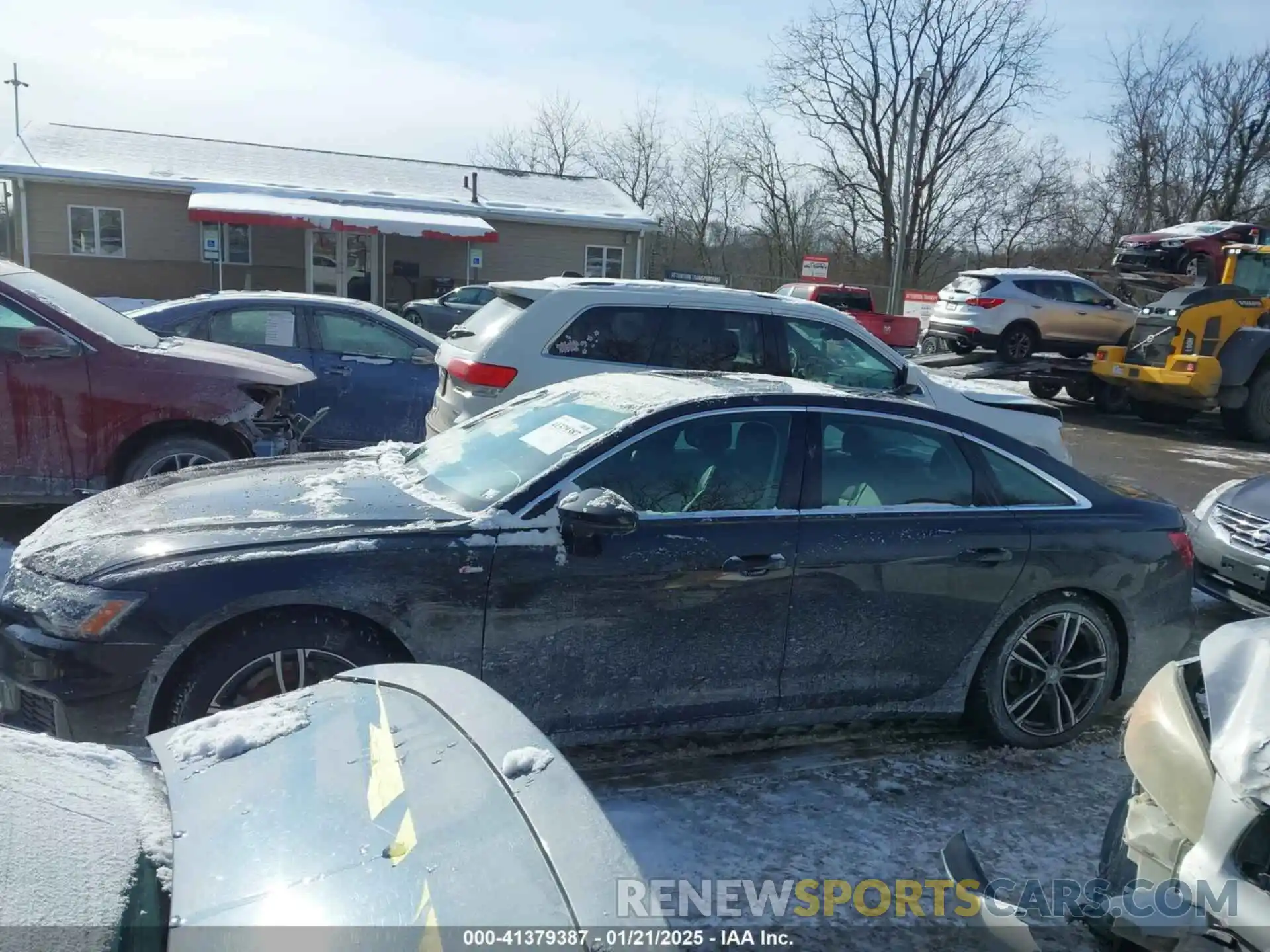 15 Photograph of a damaged car WAUL2AF25KN084714 AUDI A6 2019