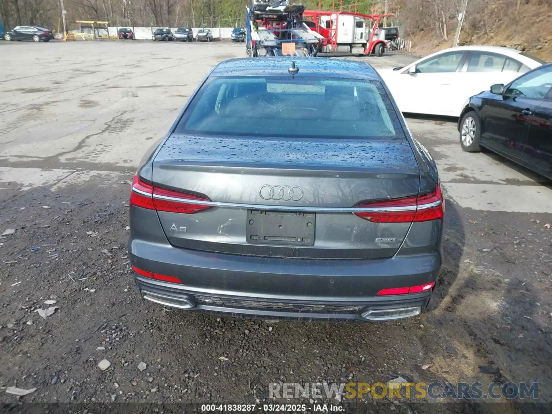 17 Photograph of a damaged car WAUL2AF25KN109319 AUDI A6 2019
