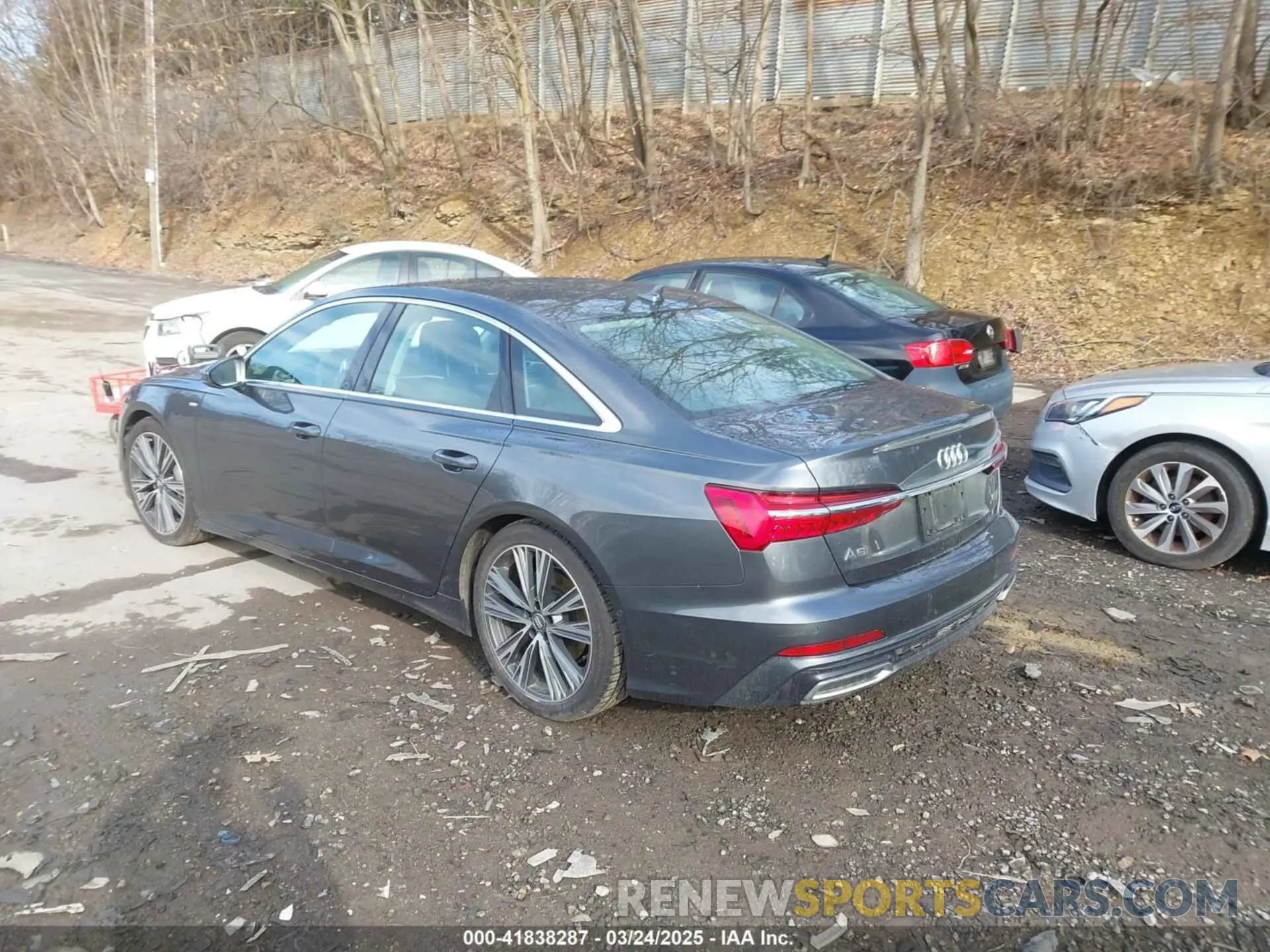 3 Photograph of a damaged car WAUL2AF25KN109319 AUDI A6 2019