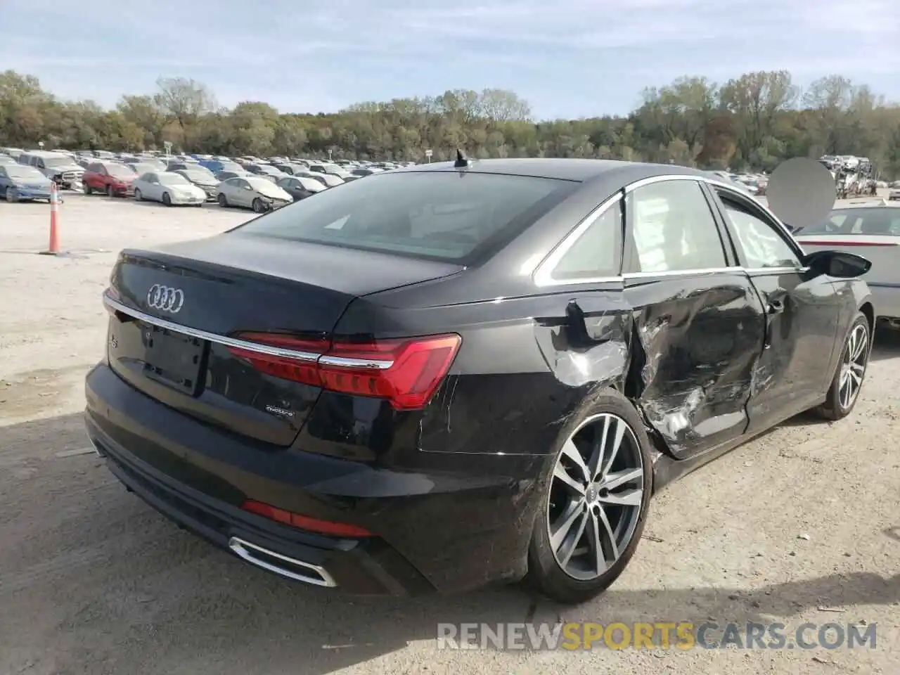 4 Photograph of a damaged car WAUL2AF26KN051320 AUDI A6 2019