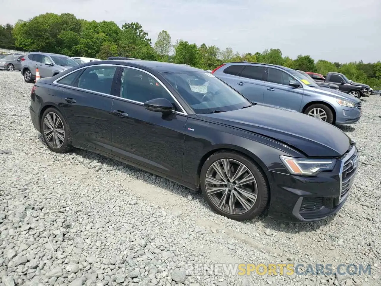 4 Photograph of a damaged car WAUL2AF28KN101151 AUDI A6 2019