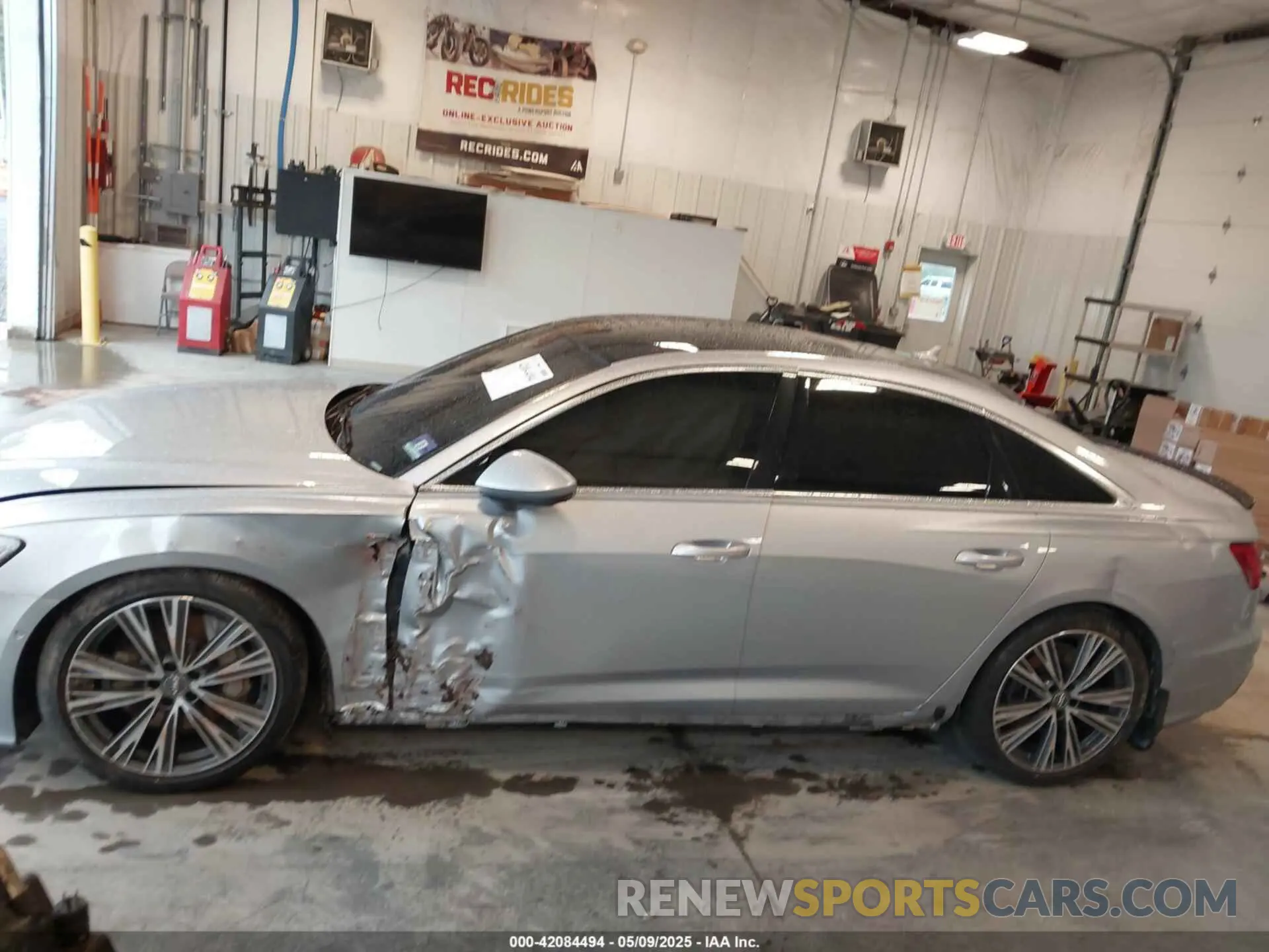 13 Photograph of a damaged car WAUL2AF29KN078849 AUDI A6 2019