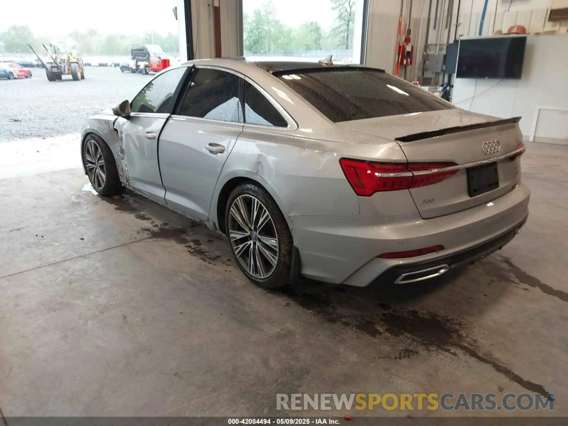 3 Photograph of a damaged car WAUL2AF29KN078849 AUDI A6 2019