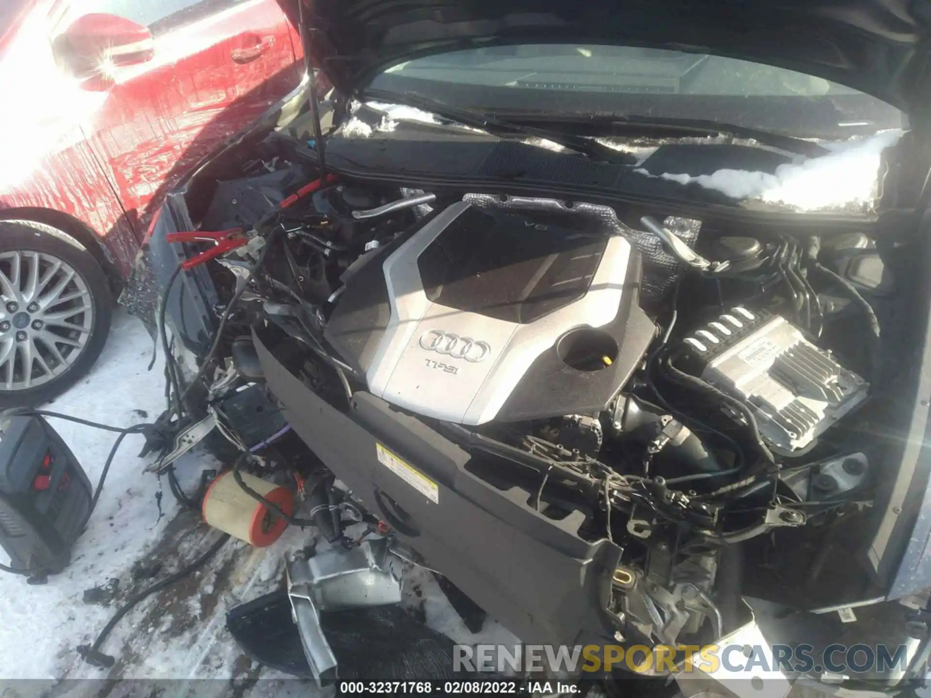 10 Photograph of a damaged car WAUL2AF2XKN054687 AUDI A6 2019