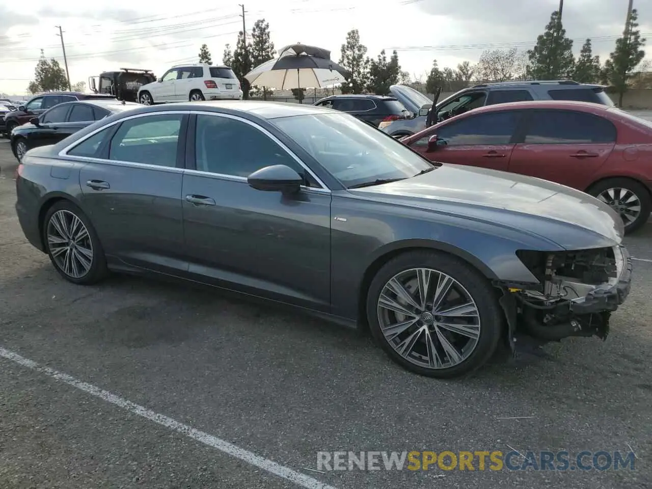 4 Photograph of a damaged car WAUL2AF2XKN112748 AUDI A6 2019