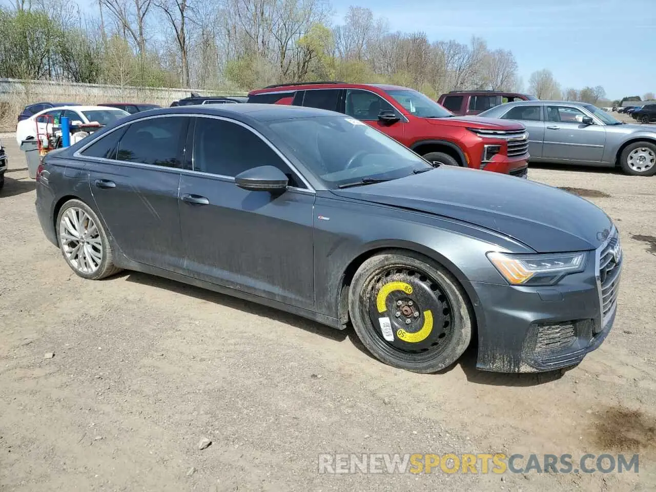 4 Photograph of a damaged car WAUM2AF21KN094175 AUDI A6 2019