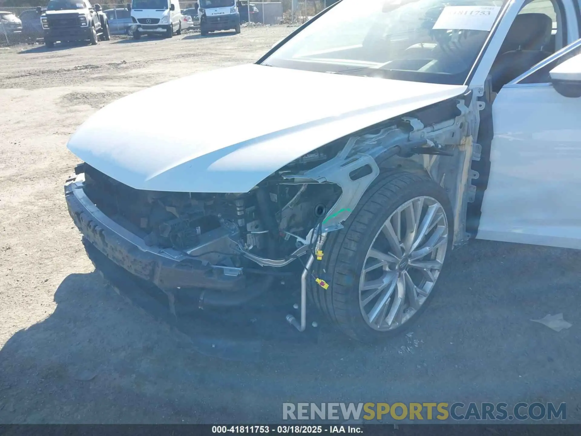 6 Photograph of a damaged car WAUM2AF22KN044384 AUDI A6 2019