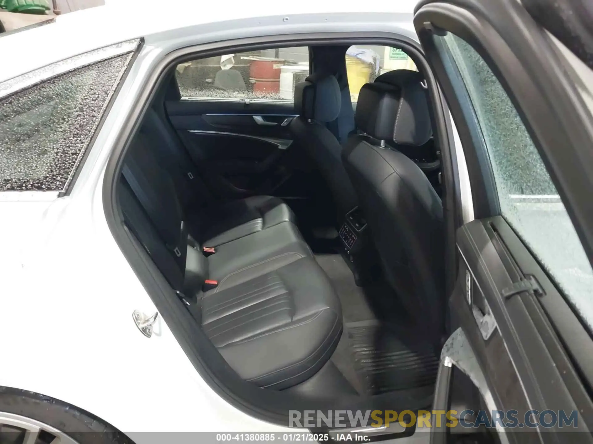 8 Photograph of a damaged car WAUM2AF27KN026348 AUDI A6 2019