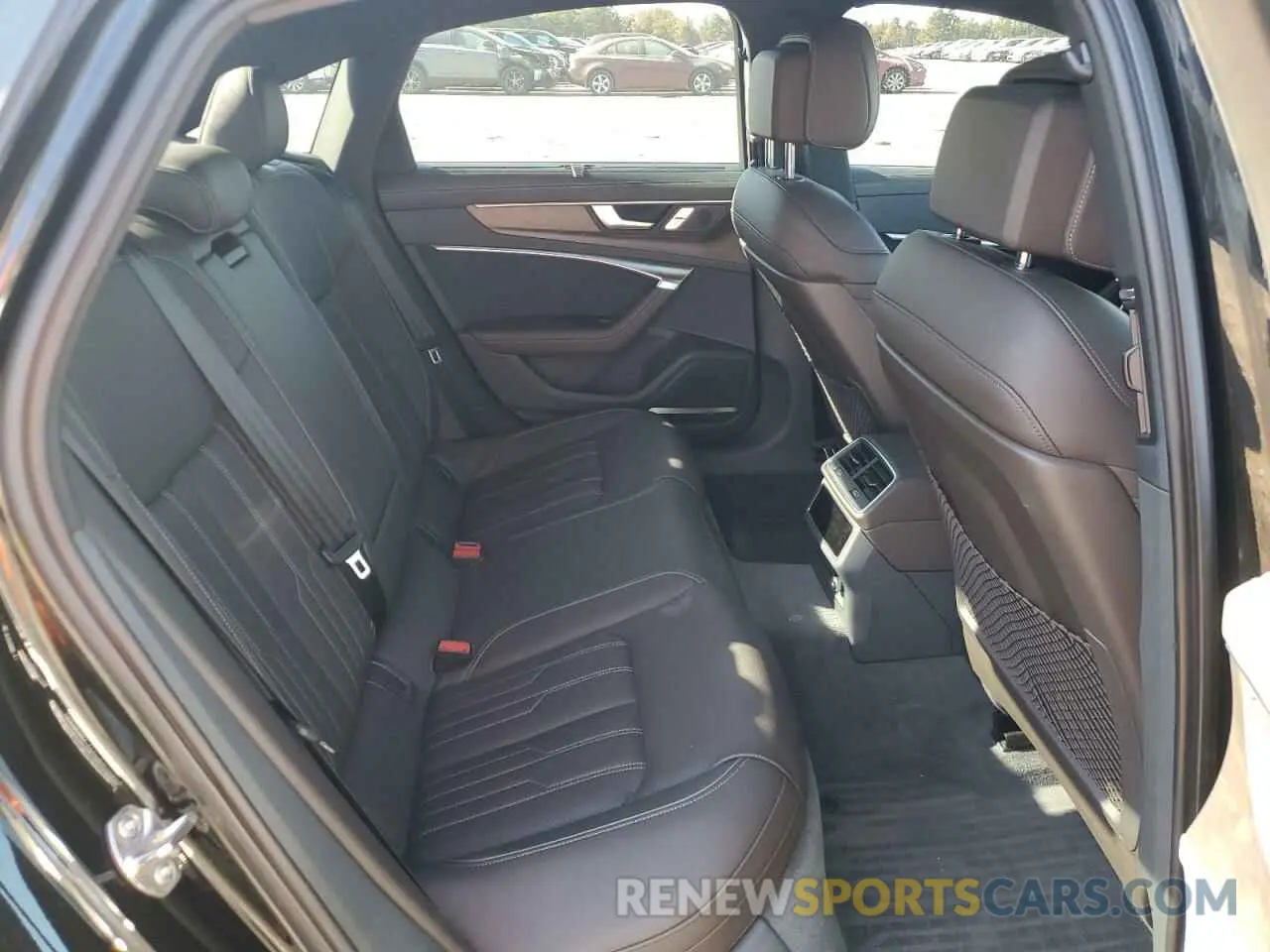 10 Photograph of a damaged car WAUM2AF28KN034328 AUDI A6 2019