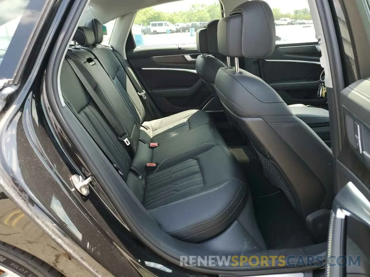 10 Photograph of a damaged car WAUM2BF21KN042034 AUDI A6 2019