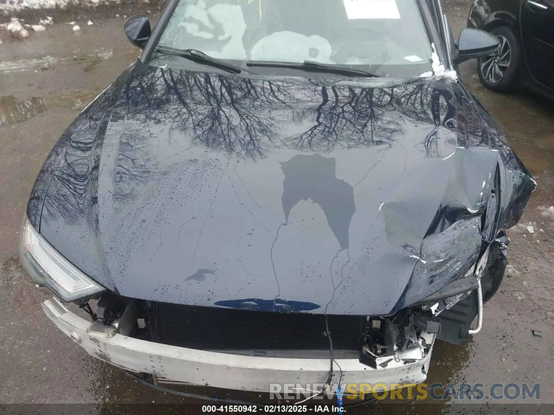 10 Photograph of a damaged car WAUM2BF26KN048220 AUDI A6 2019