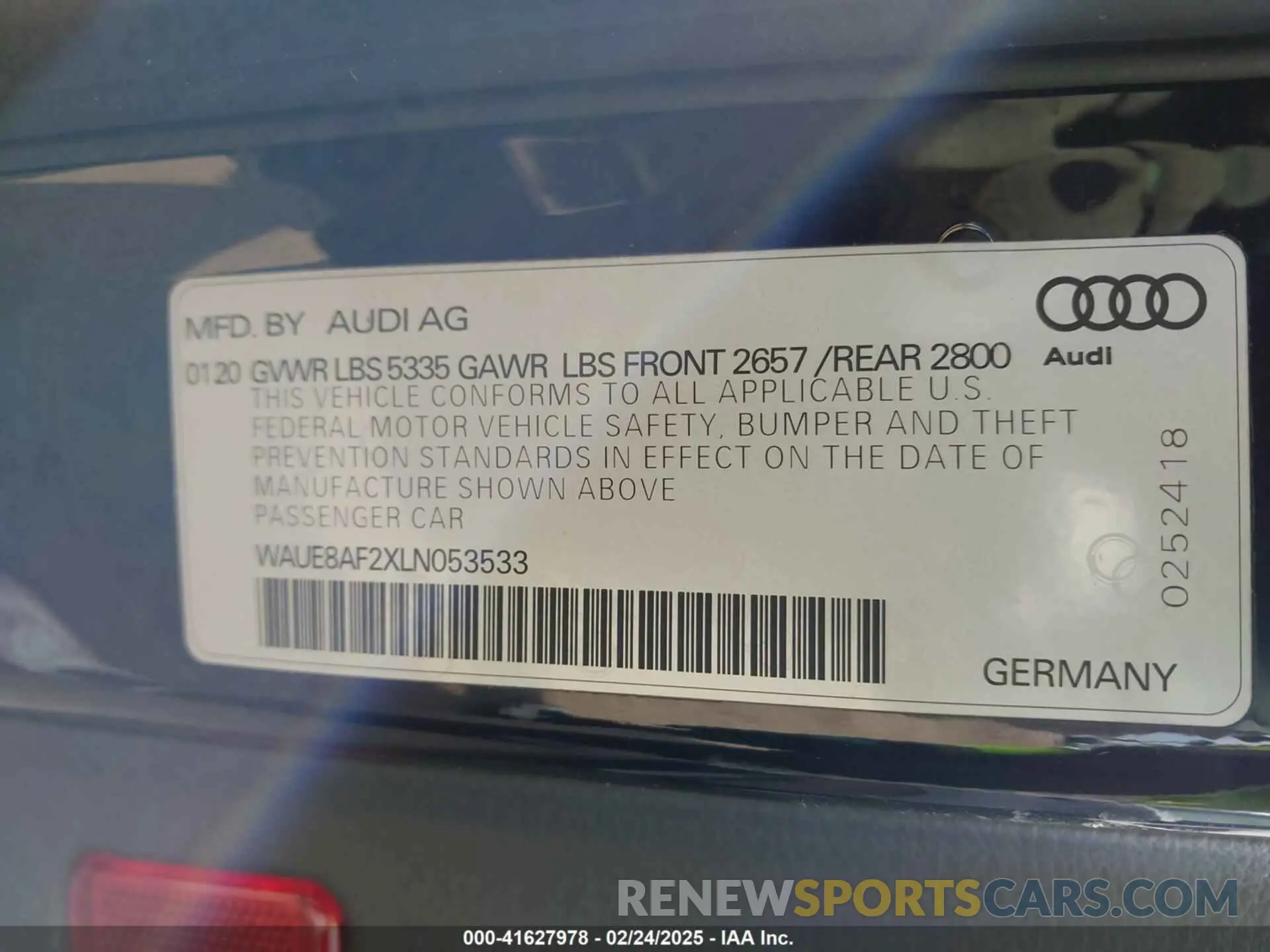 9 Photograph of a damaged car WAUE8AF2XLN053533 AUDI A6 2020