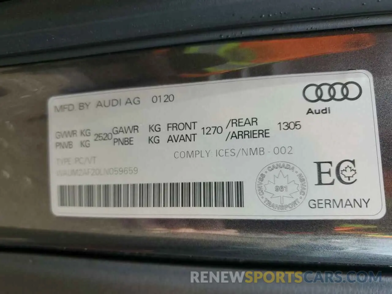 13 Photograph of a damaged car WAUM2AF20LN059659 AUDI A6 2020