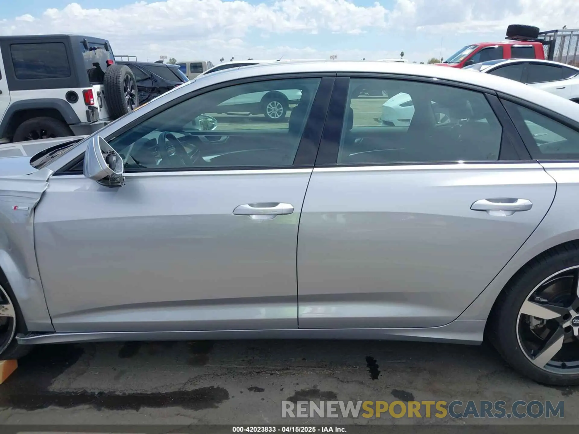 15 Photograph of a damaged car WAUM2AF21LN061856 AUDI A6 2020