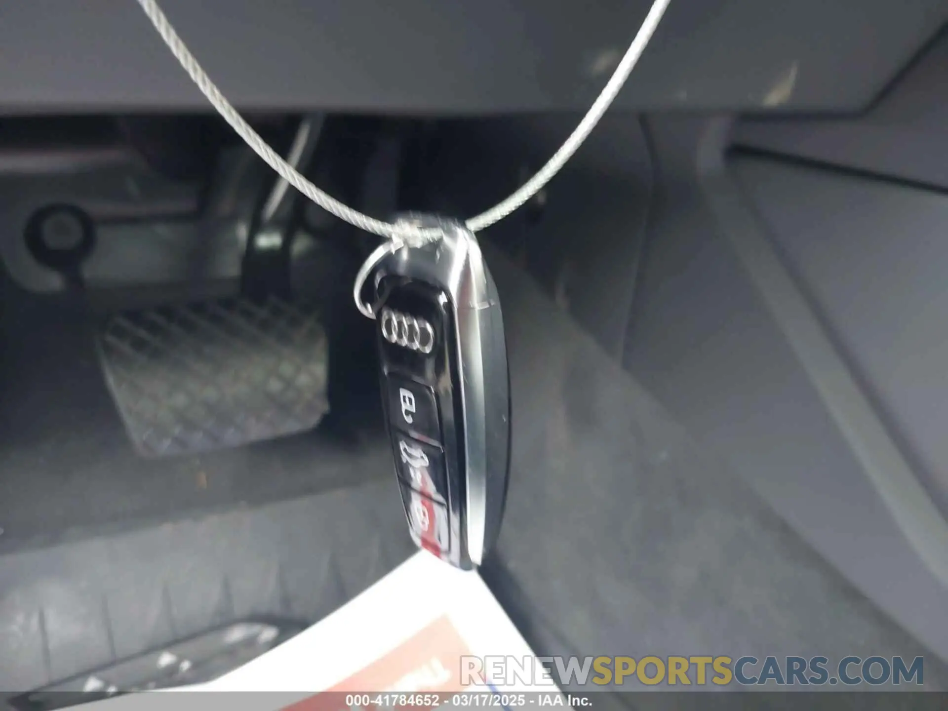 11 Photograph of a damaged car WAUD3AF25MN061485 AUDI A6 2021