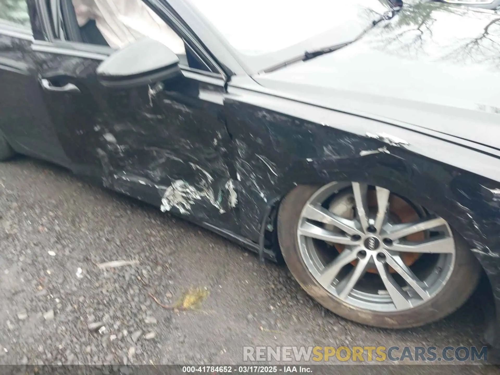6 Photograph of a damaged car WAUD3AF25MN061485 AUDI A6 2021